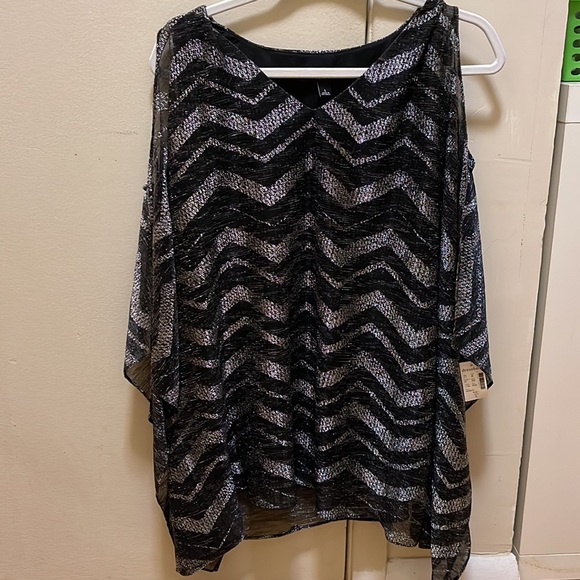 Women’s Dressbarn Rob & Ali Batwing Blouse, Size L - BNWT - Make an Offer! - Picture 7 of 8
